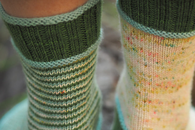 Mix & Mingle by Plucky Knitter Design