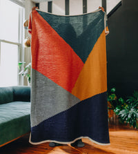 The Tunisian Crochet Handbook: A Beginner's Guide by Toni Lipsey