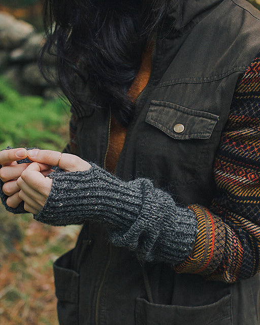 Hale Mitts by Peace Fleece