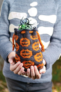 The Nightmare Before Christmas: The Official Knitting Guide by Tanis Gray