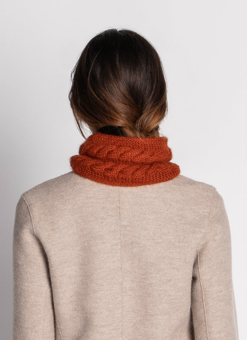 Charlotte Keyhole Scarf by Mary Pranica
