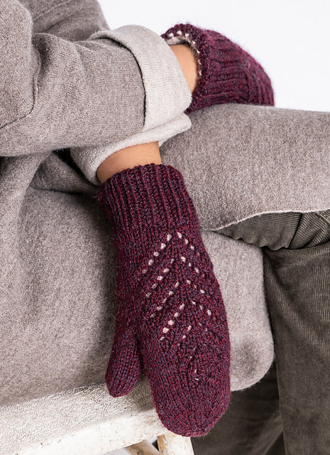 Jamesville Mitts by Claudia Barbo