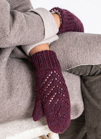 Jamesville Mitts by Claudia Barbo