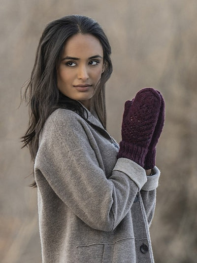 Jamesville Mitts by Claudia Barbo