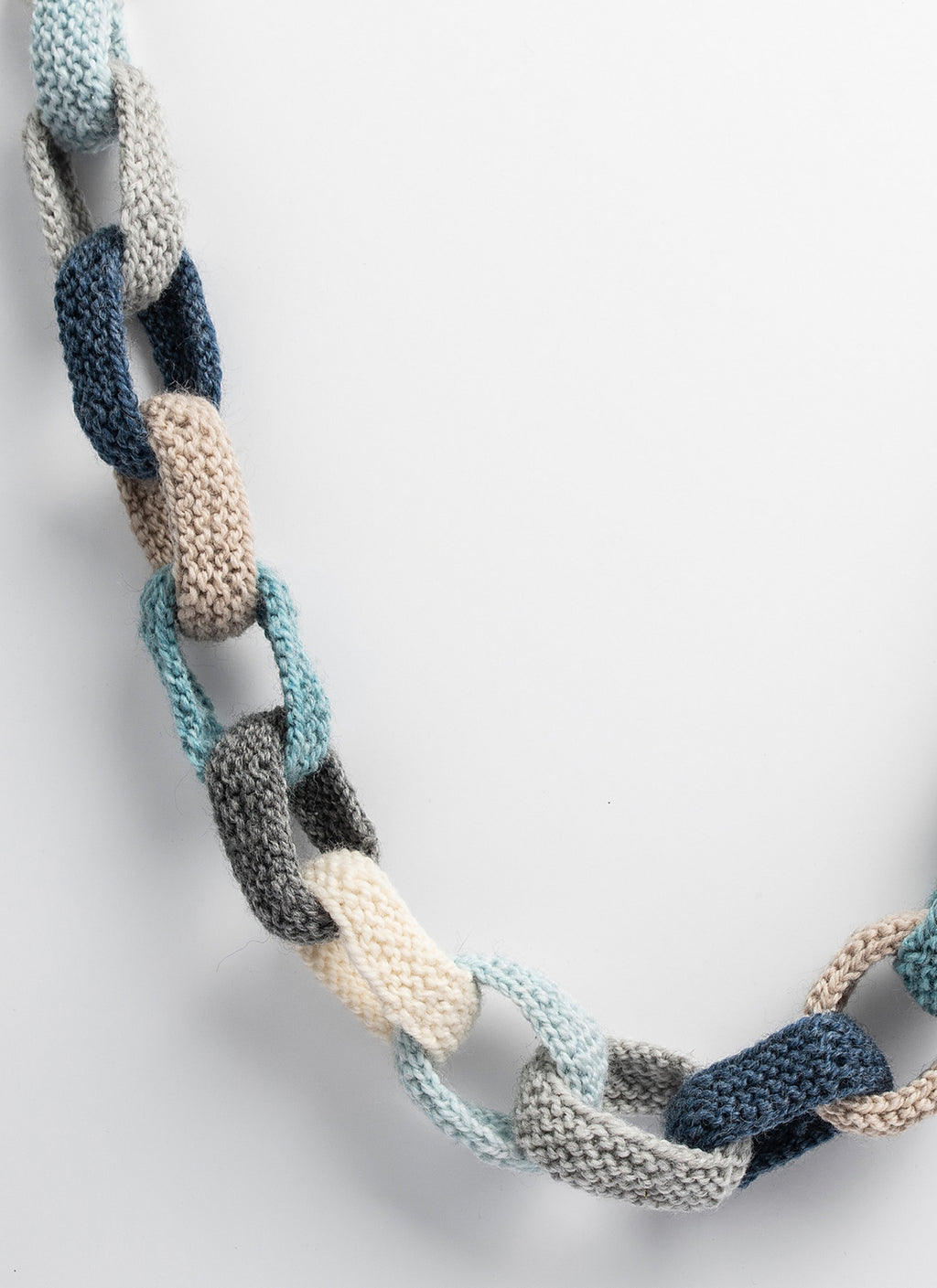 Knot A Paper Chain by Mary Pranica