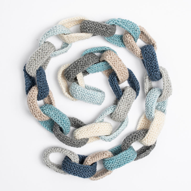 Knot A Paper Chain by Mary Pranica
