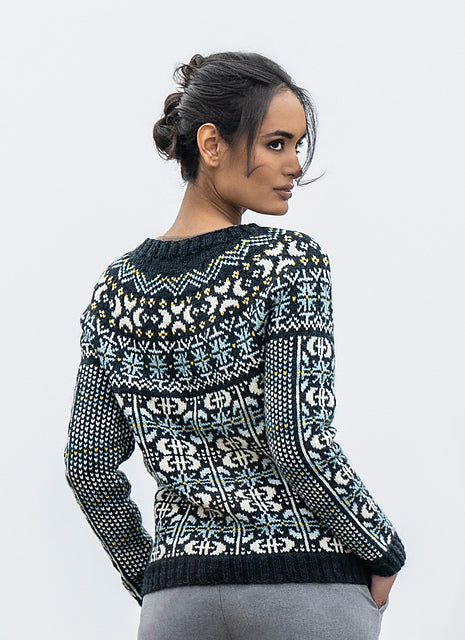 L'etoile Du Nord Sweater by Mary Pranica