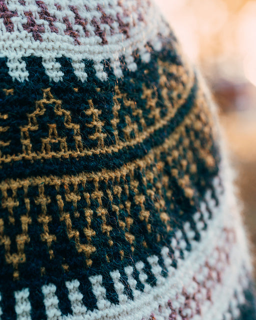 Brome Shawl by Jen Peck