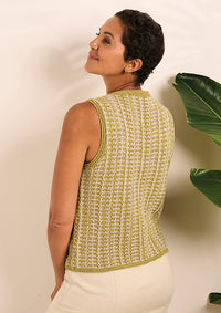 Robin by Lisa Richardson