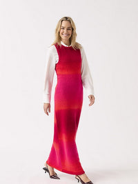 10846 Sleek Sleeveless Maxi Dress by Sirdar