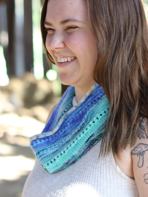 Ocean Waves Cowl by Janice Sumpton