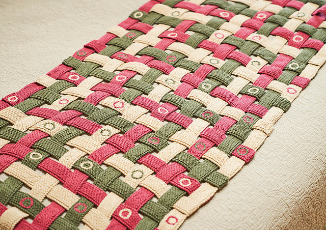 Rowan Geometric Homeware: 12 Handknit Designs (Closeout)