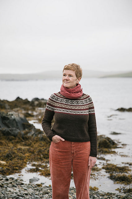 Grand Shetland Adventure Knits by Gudrun Johnston and Mary Jane Mucklestone