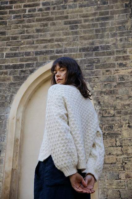 Laine Field Notes: 20 Textured Knits for Everyday Beauty by Olga Putano