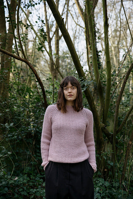 Laine Field Notes: 20 Textured Knits for Everyday Beauty by Olga Putano