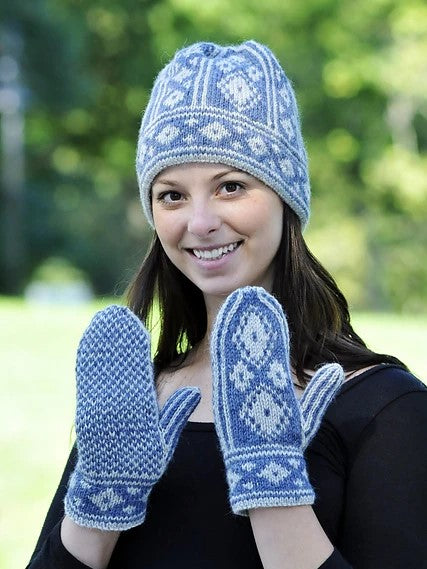 Fair Isle Set by Diane Zangl