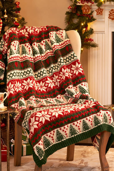 WYS Woodside Fair Isle Festive Blanket Kit (Limited Edition)
