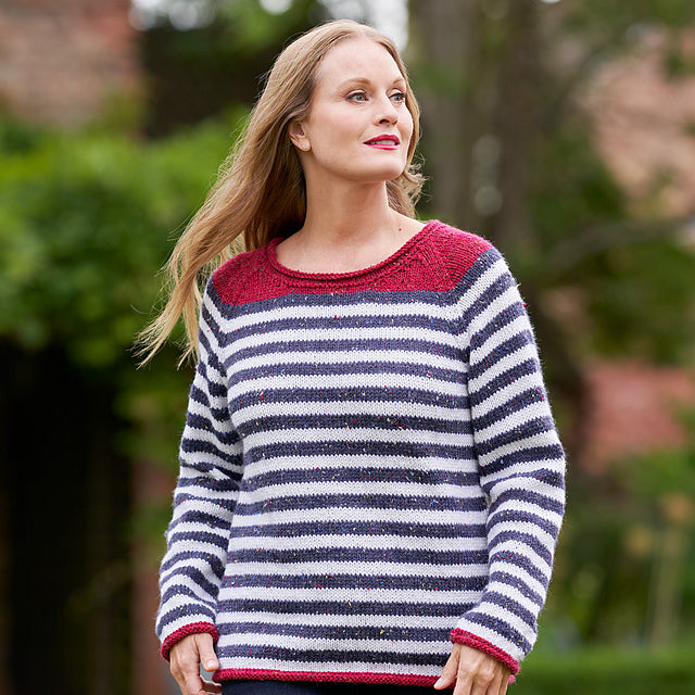 Jennifer Women's Snoop Neck Jumper by Jenny Watson