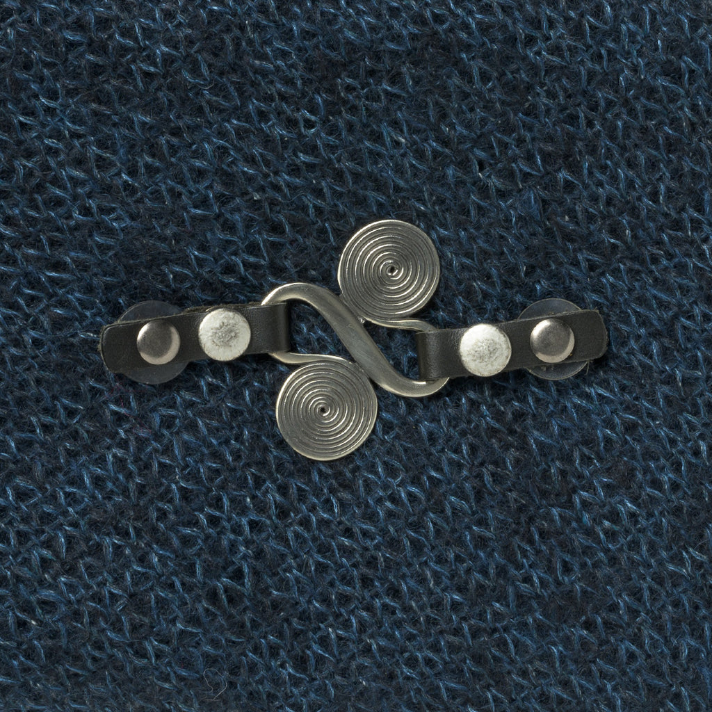 JUL Designs Women's Wealth White Brass Screw-in Snap Closure, Black