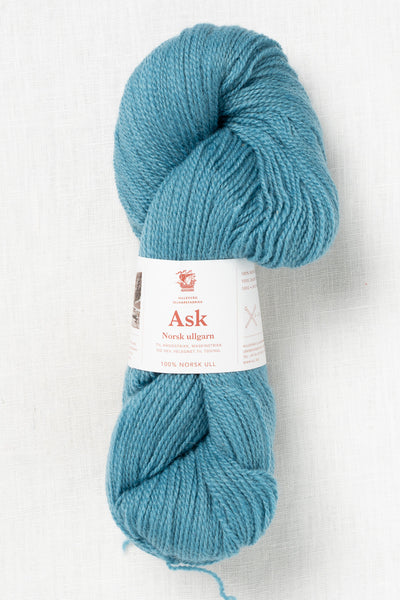 Hillesvåg Ask 6128 Light Airplane Blue