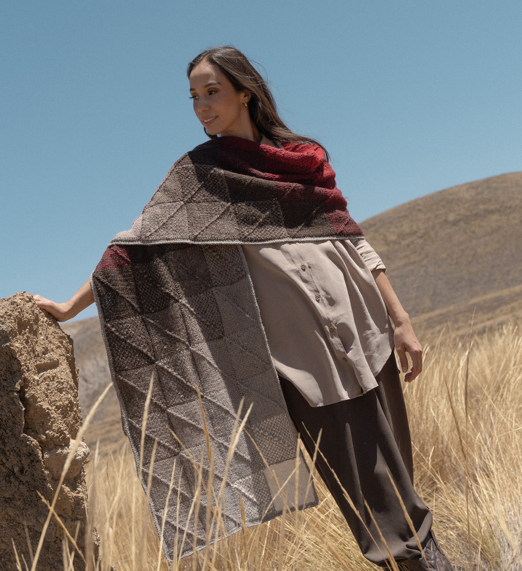 Amapola Shawl by Amy Gunderson