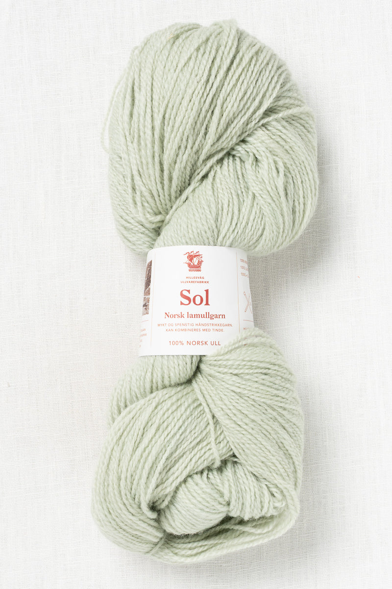 Hillesvåg Sol 431 Dusty Light Green