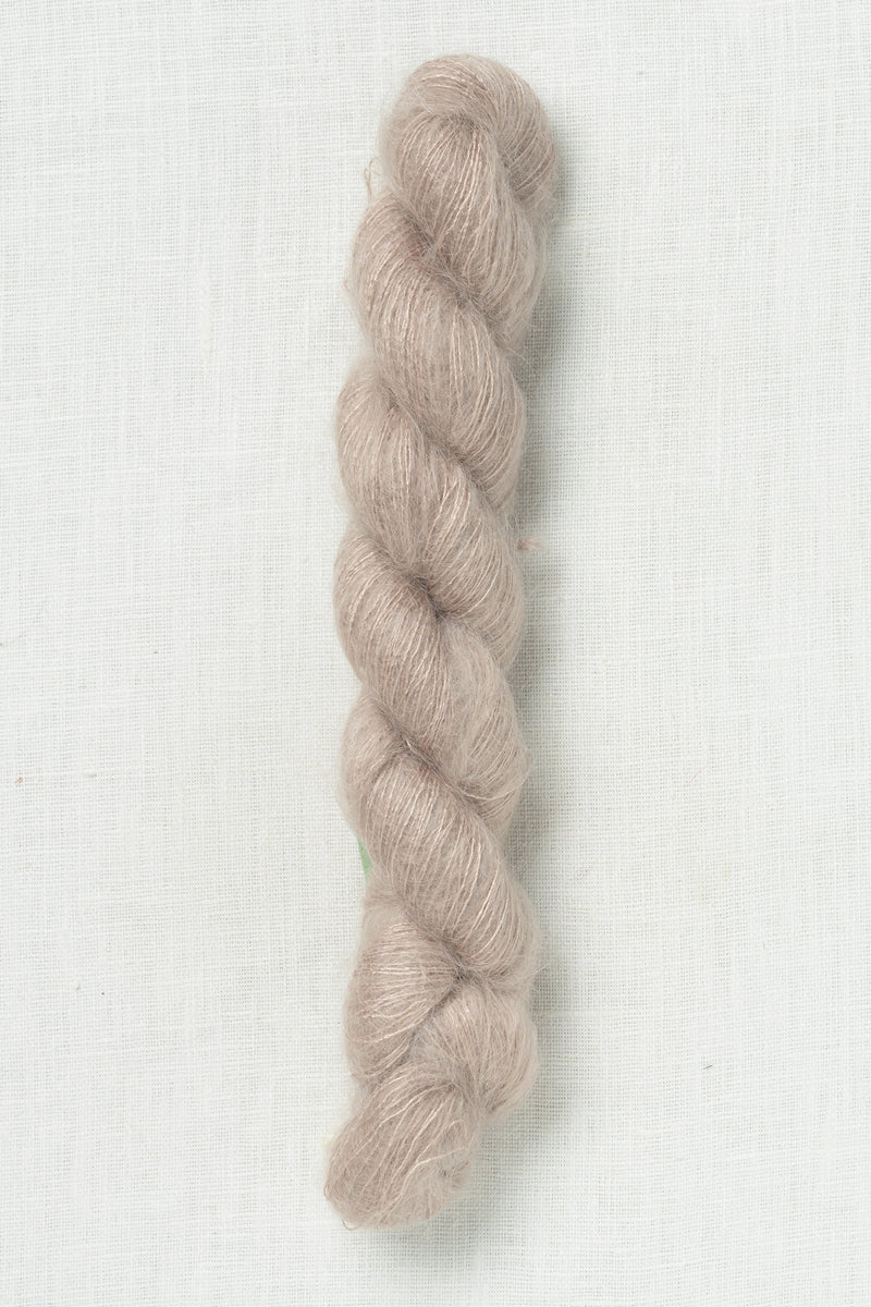 Urth Yarns Bonmoher Fog