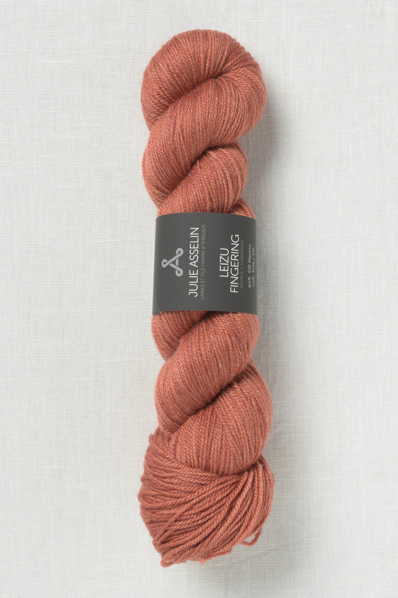 Julie Asselin Leizu Fingering Terracotta
