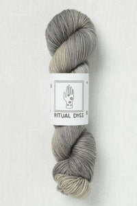 Ritual Dyes Priestess Hematite