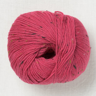 Universal Yarn Deluxe Worsted Superwash Tweed 921 Beet