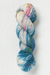 Madelinetosh Twist Light Accra Evening