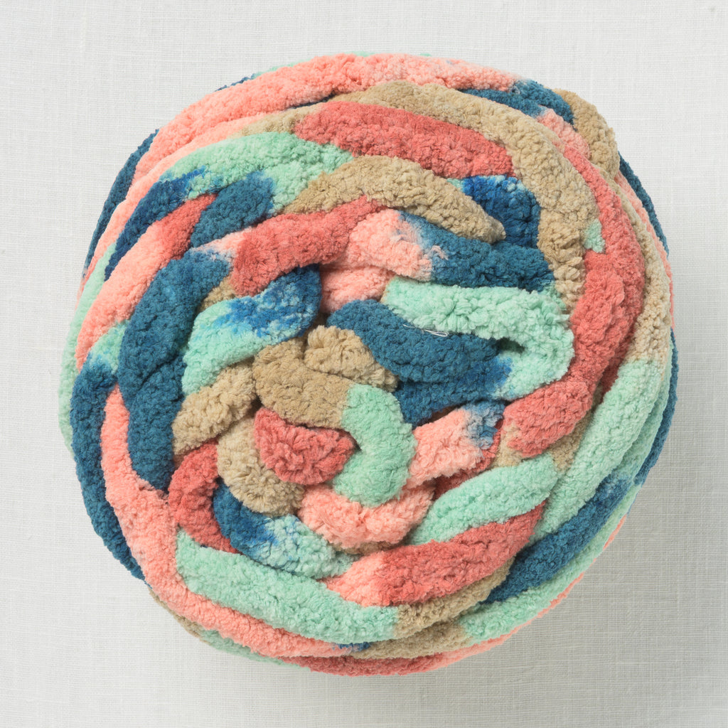 Lion Brand Cover Story Thick & Quick 202DD Mountain Dawn