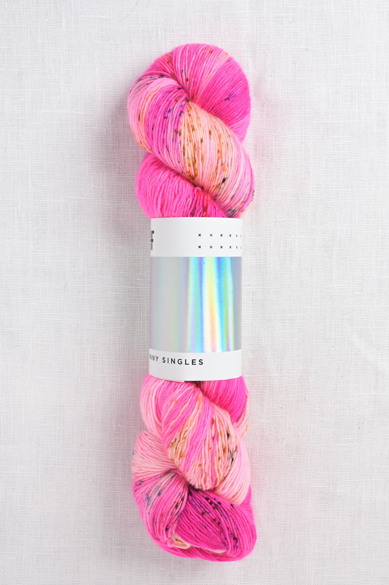 Hedgehog Fibres Skinny Singles Pinky Swear