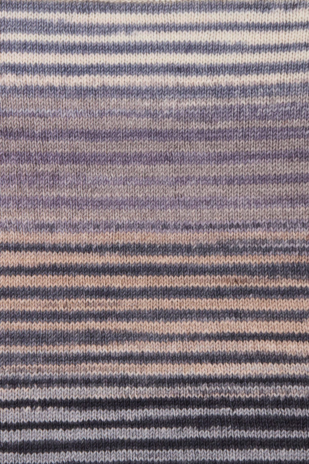 Urth Yarns Uneek Fingering 3033 swatch