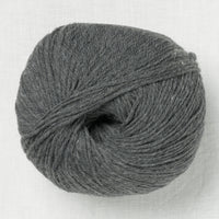 Universal Yarn Deluxe Worsted Superwash 750 Charcoal Heather