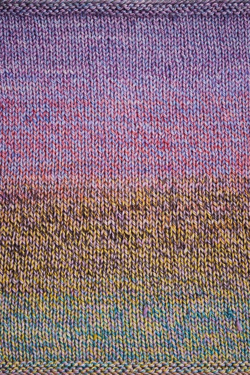 Urth Yarns Spiral Grain Light Worsted Hickory swatch