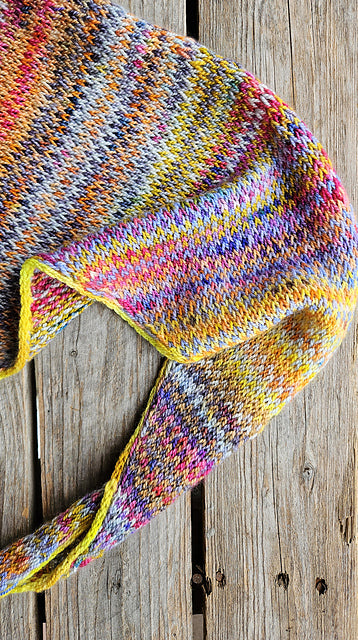 Colour Cocktail Shawl by Taiu Landra