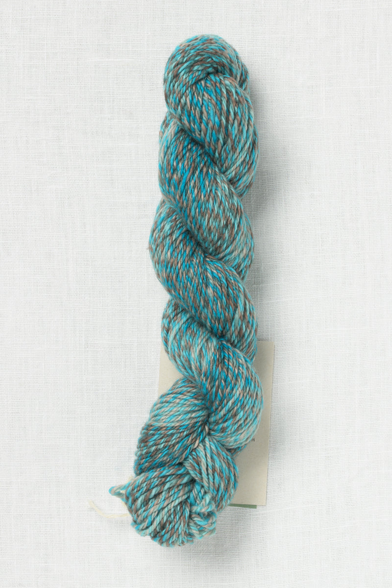 Urth Yarns Spiral Grain Light Worsted Silver Fir