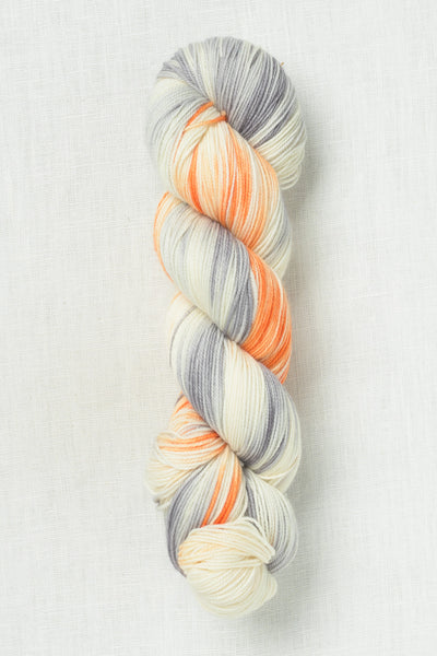 Madelinetosh Twist Light GG Loves Silver Linings
