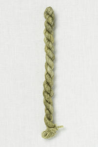 Madelinetosh Unicorn Tails Venti Dragon Mocha / Solid