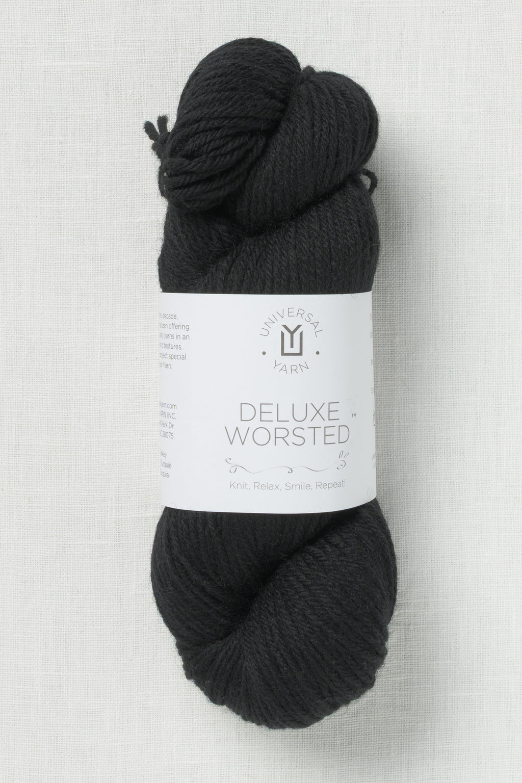Universal Yarn Deluxe Worsted 1900 Ebony