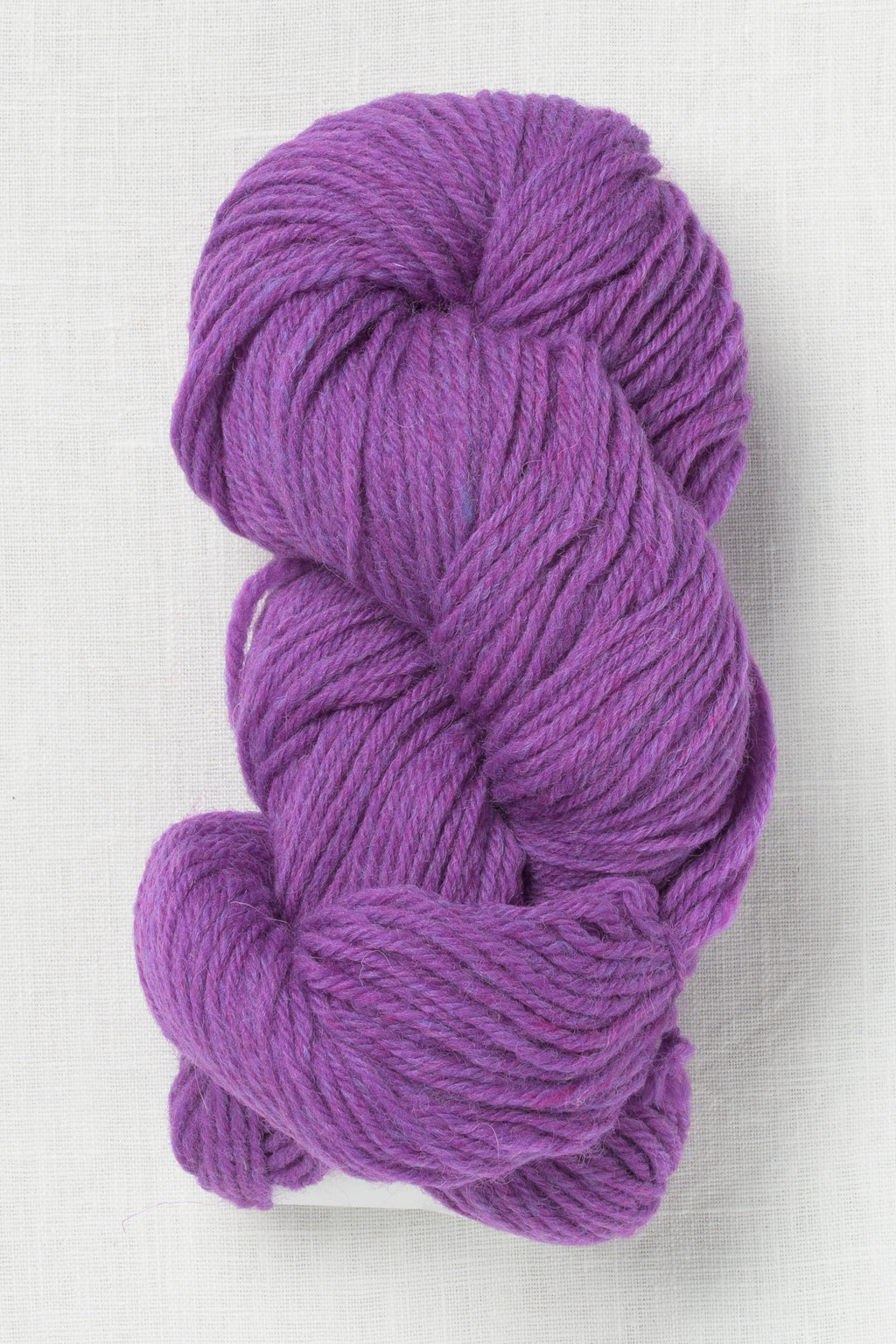 Universal Yarn Deluxe Worsted 15002 Violet Rustic