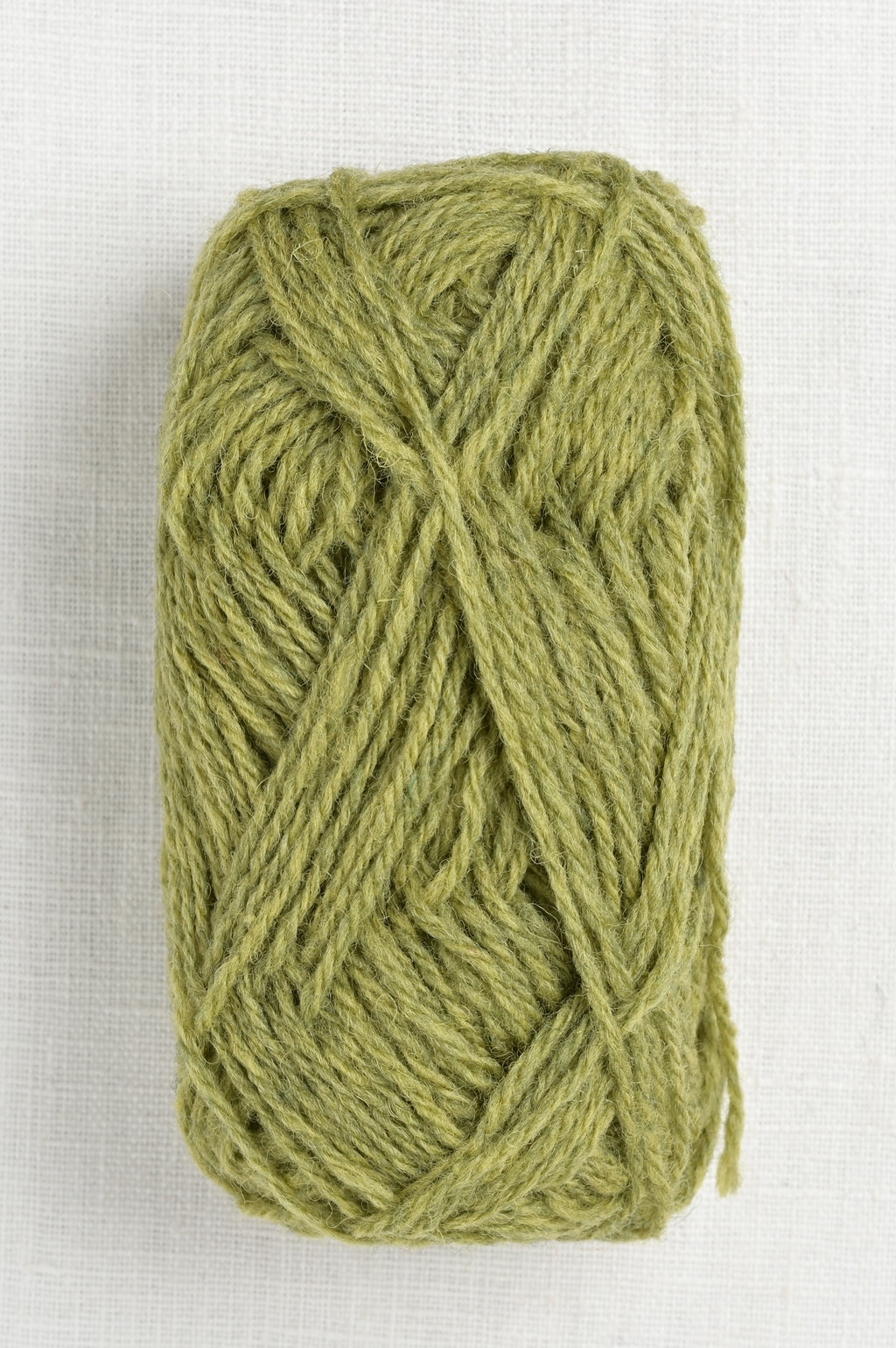 Jamieson's Shetland Double Knitting 1140 Granny Smith
