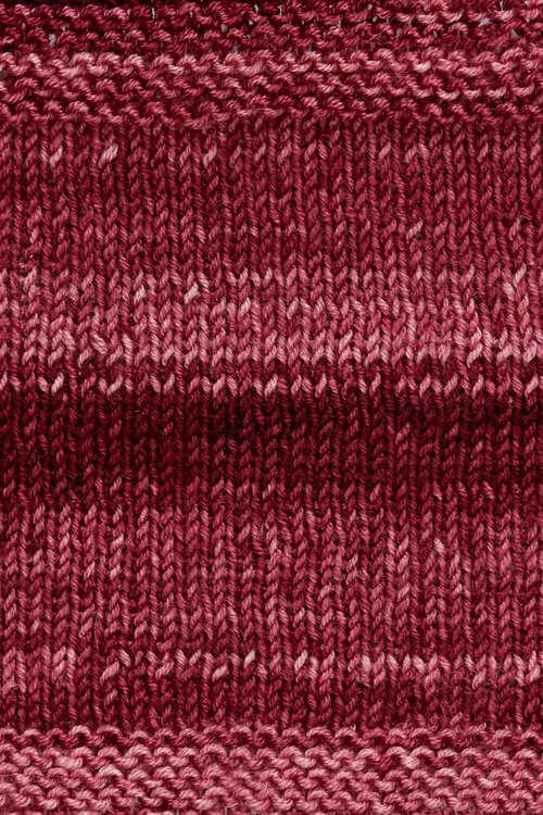 Urth Yarns Monokrom Fingering 3054 swatch
