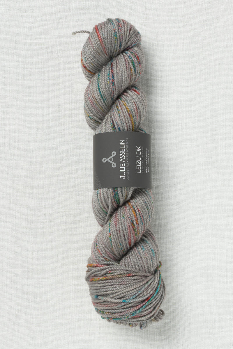 Julie Asselin Leizu Fingering Fall River