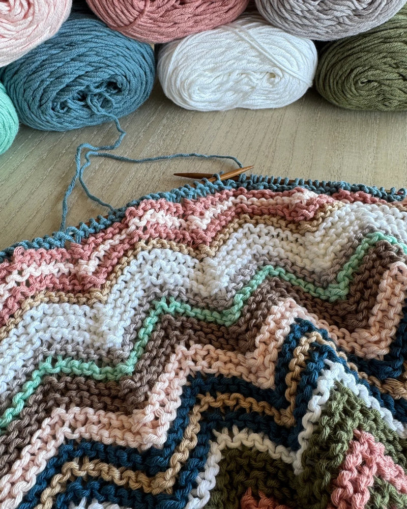Knit Mood Blanket 2025
