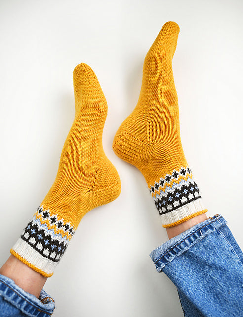 The Sock Obsession: Supercool Socks to Knit and Show Off by Summer Lee