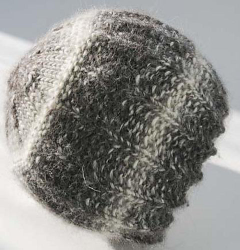 Magic Rib Hat & Scarf by Susie Bonell