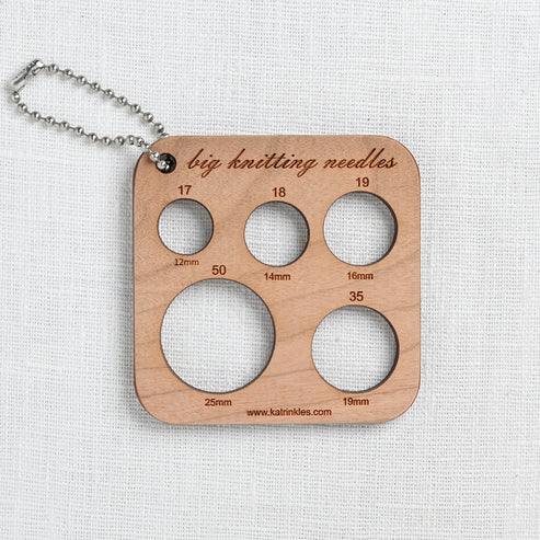 Katrinkles Big Knitting Needle Gauge Fob