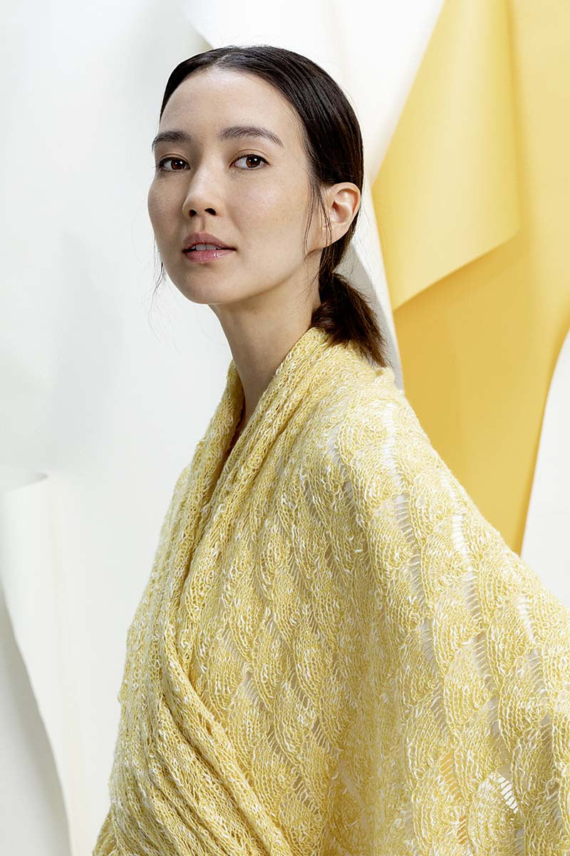 267-09 Lang Yarns Lotus